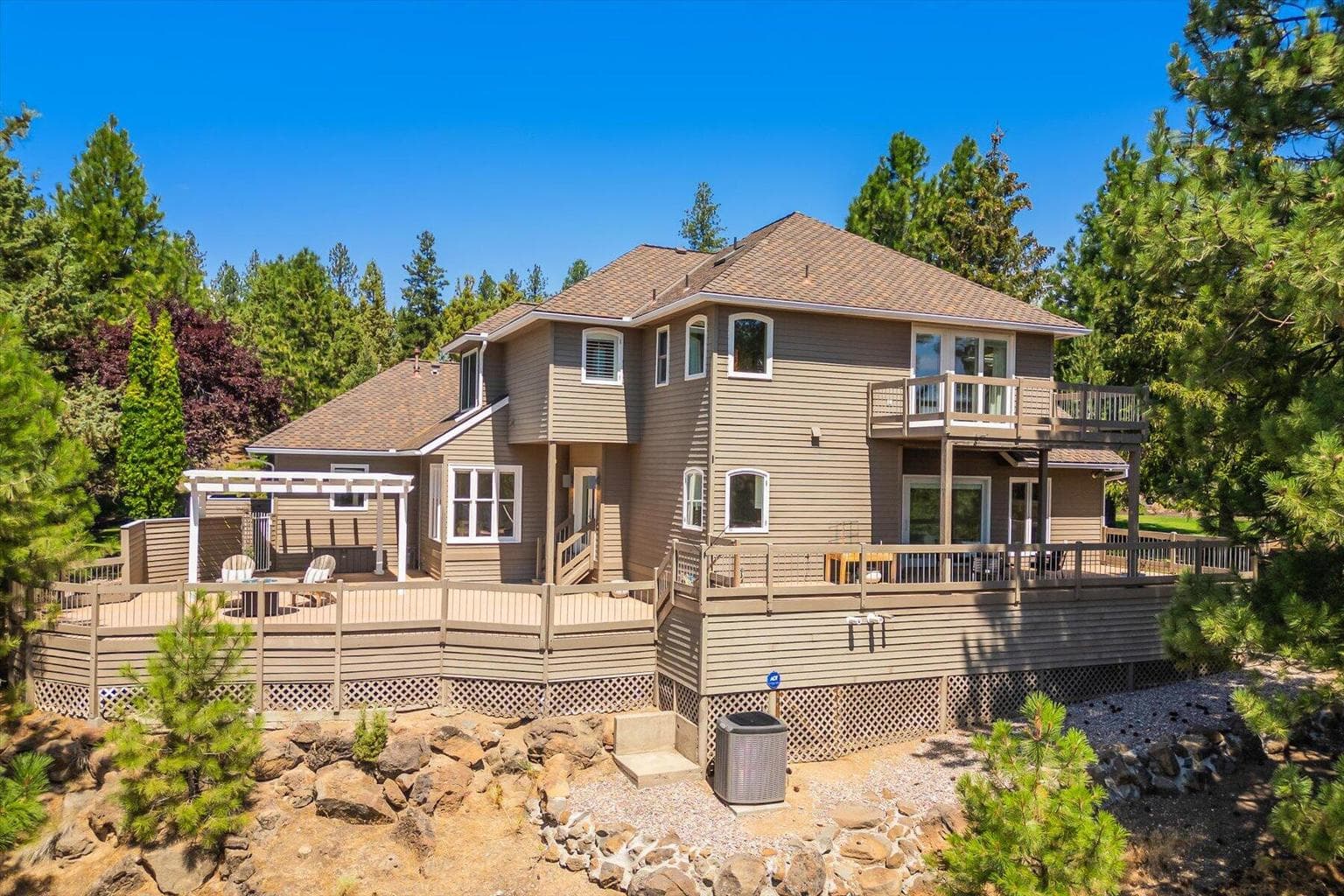 Photo of 1363 NW City View Drive 51 of 66