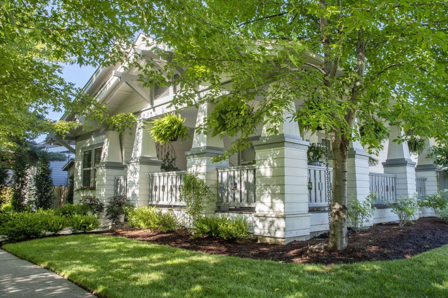 Photo of 955 17th 2 of 43