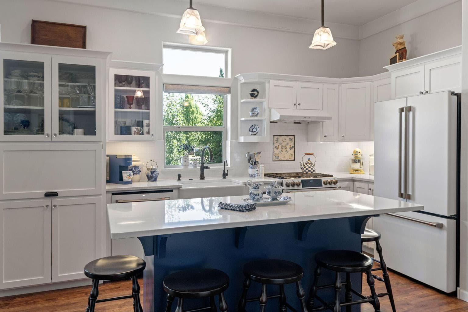 Photo of 955 NW 17th Street 13 of 43