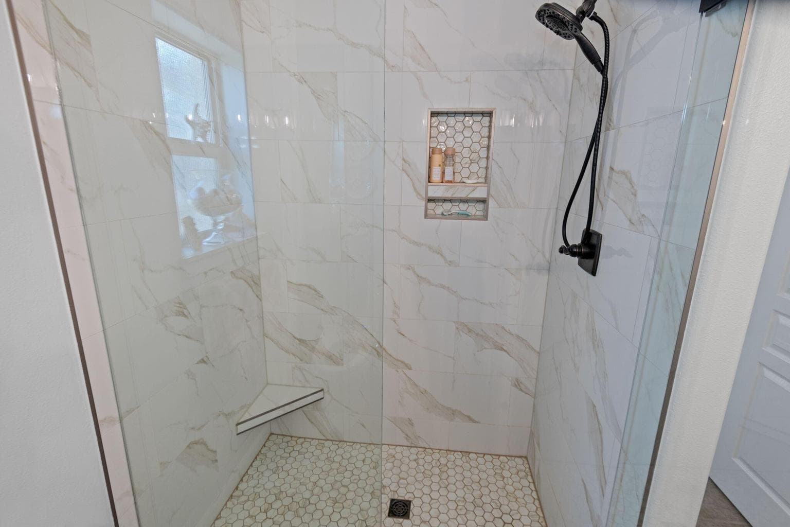 Photo of 955 NW 17th Street 27 of 43