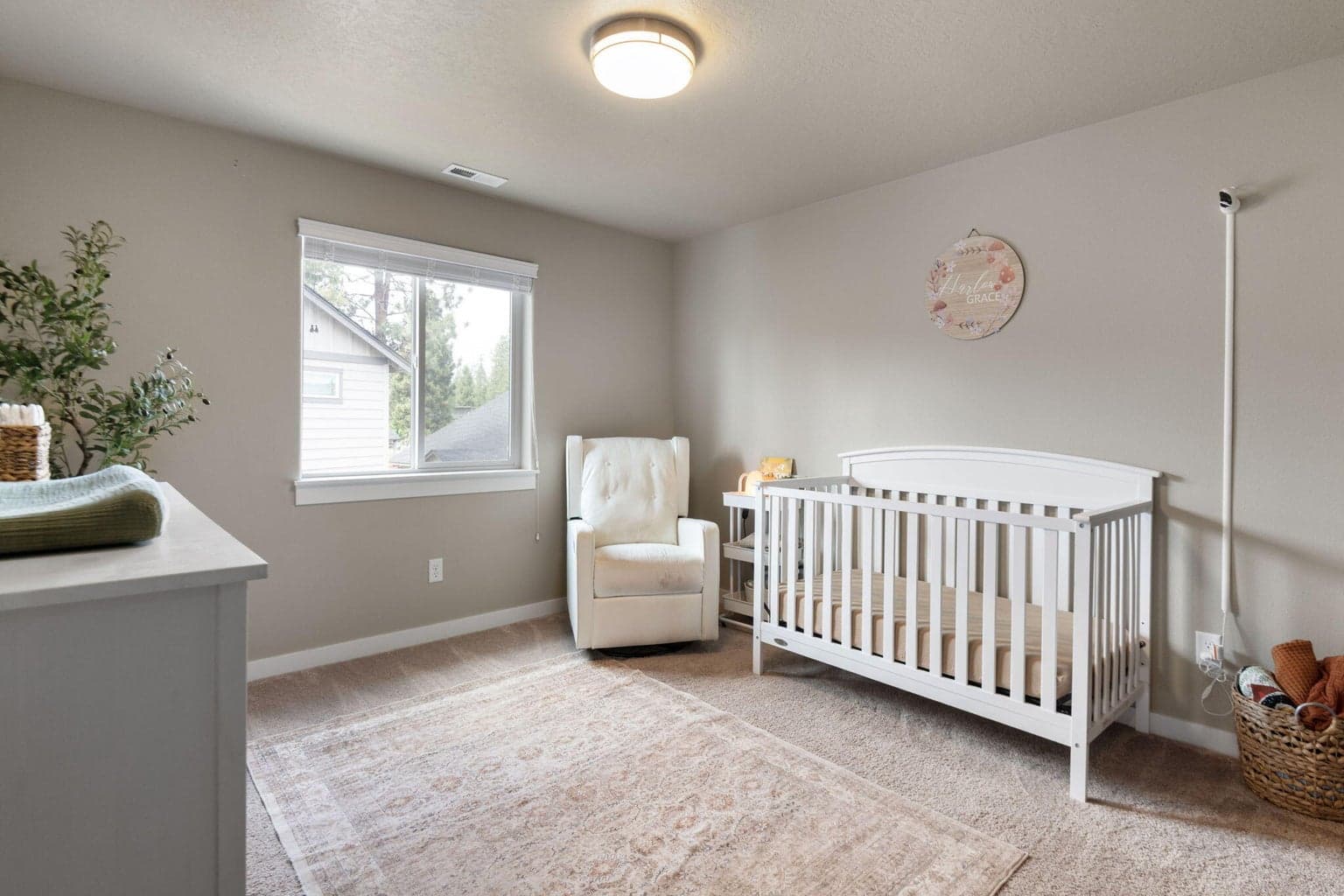 Photo of 732 N Roundhouse Court 28 of 37