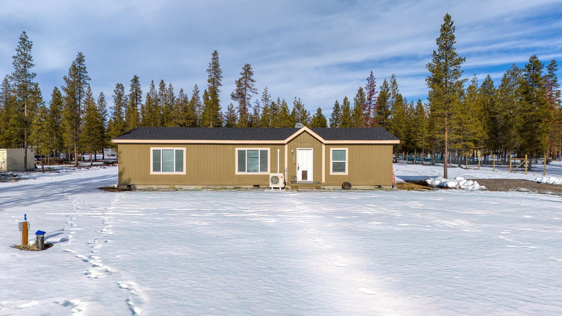 Photo of 11841 Alderwood Drive 2 of 18