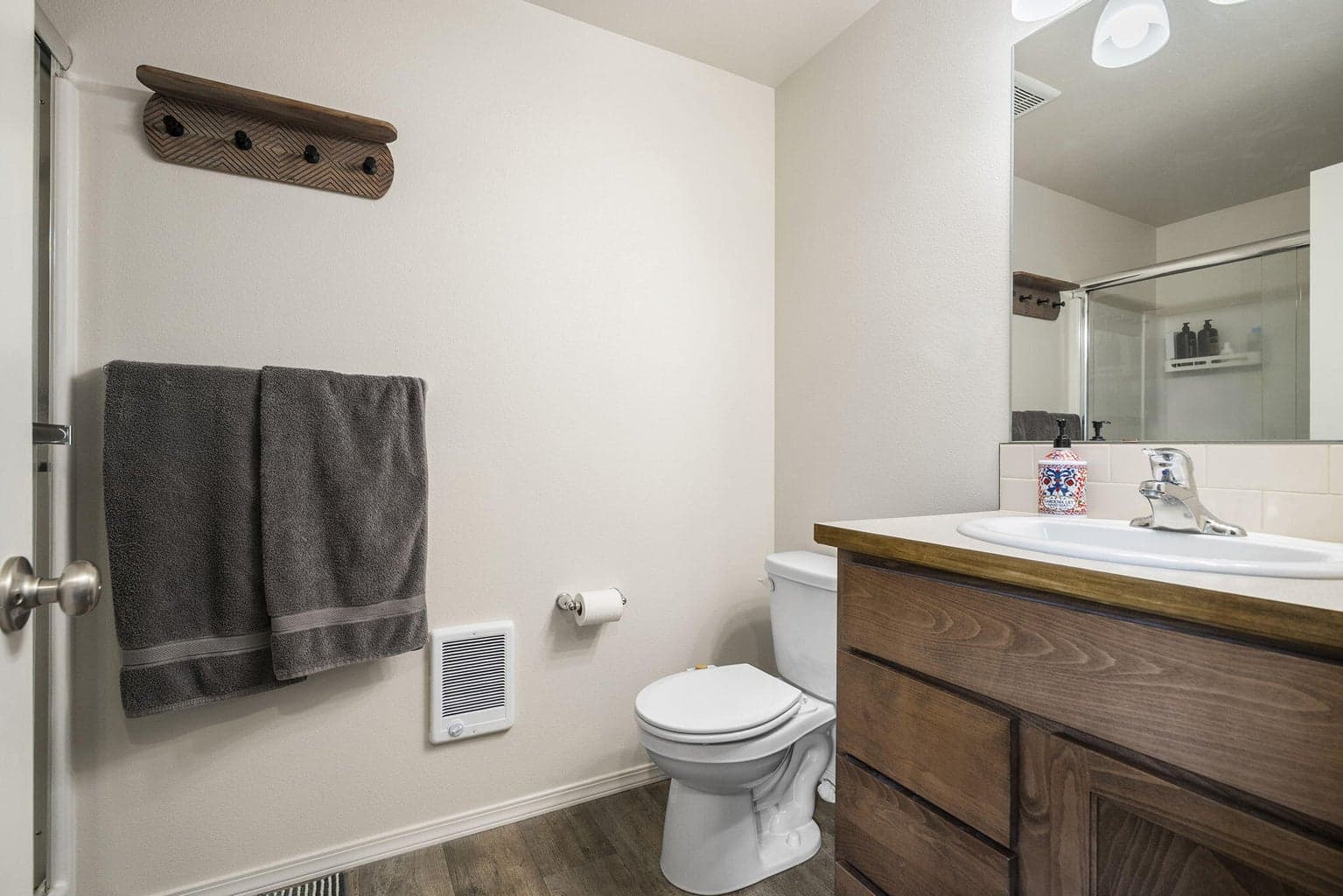 Photo of 2542 NW Teak Place 12 of 20