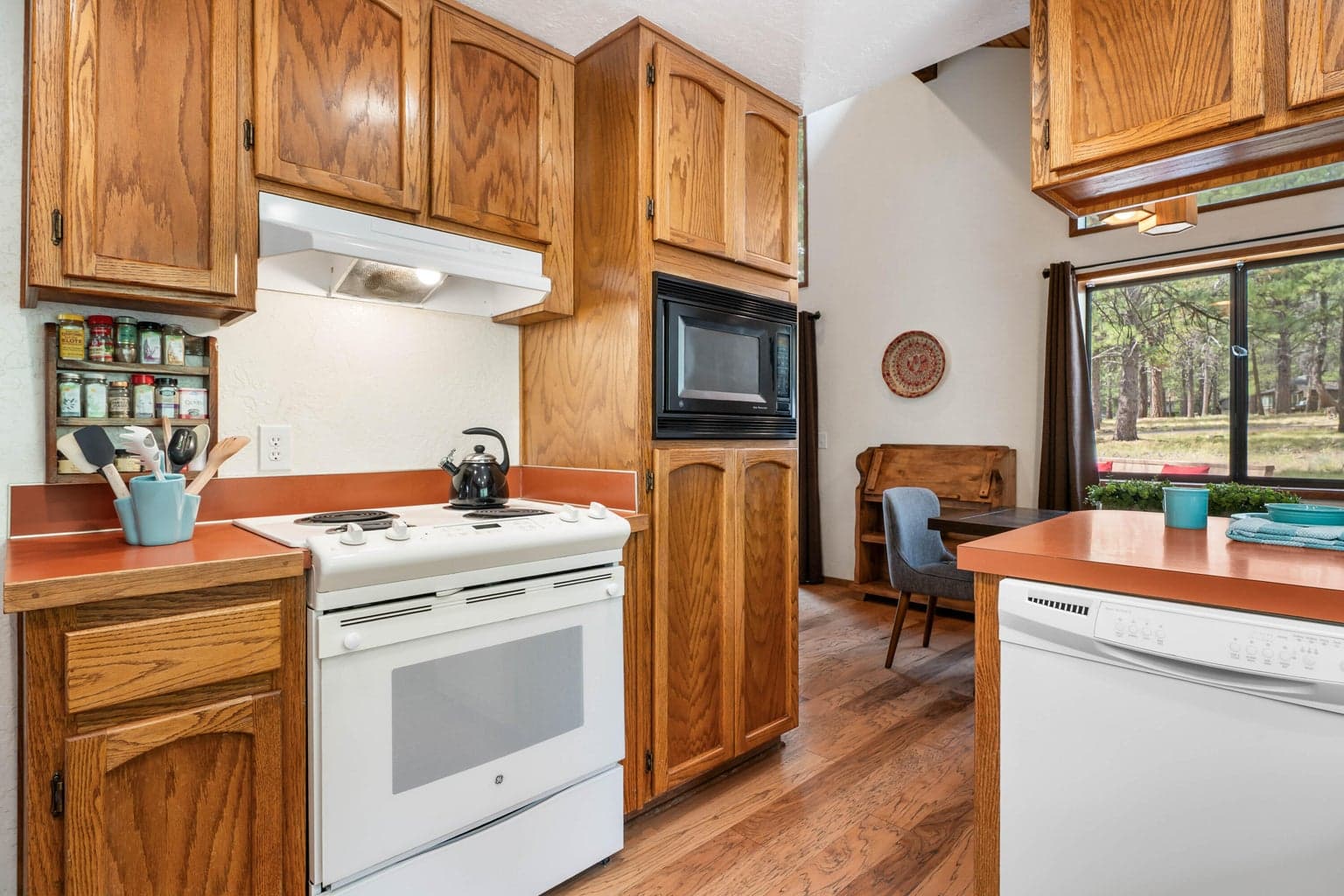 Photo of 17988 Dogwood Lane 11 of 34
