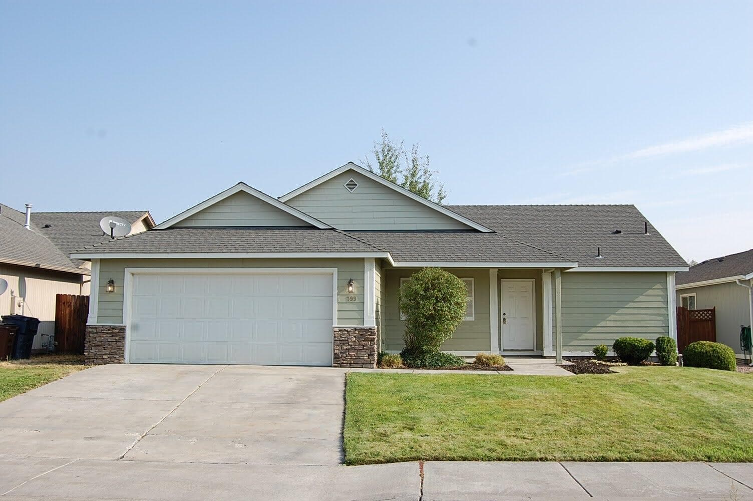 Photo of 799 Quince 1 of 31