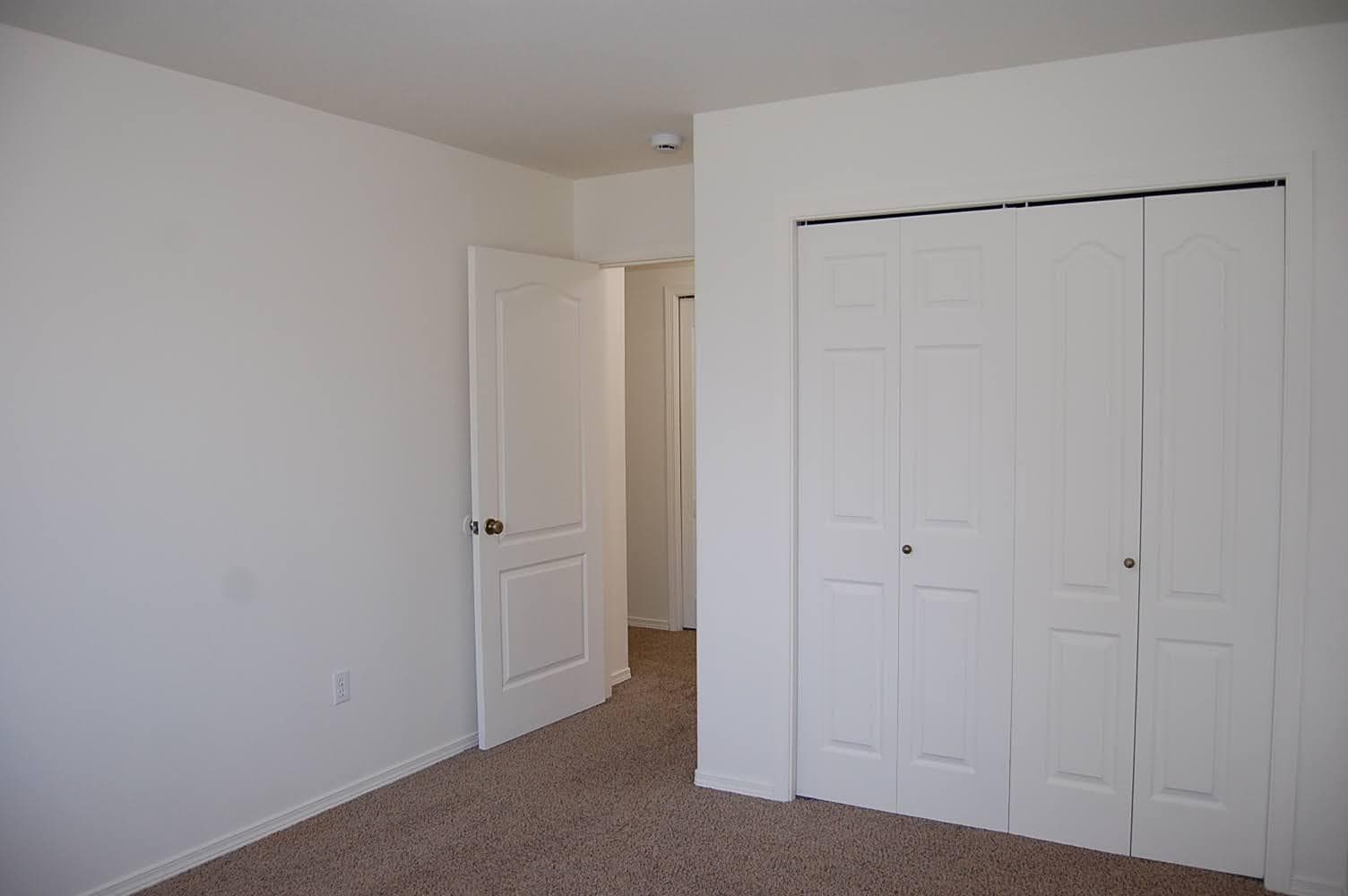 Photo of 799 NE Quince Avenue 22 of 31