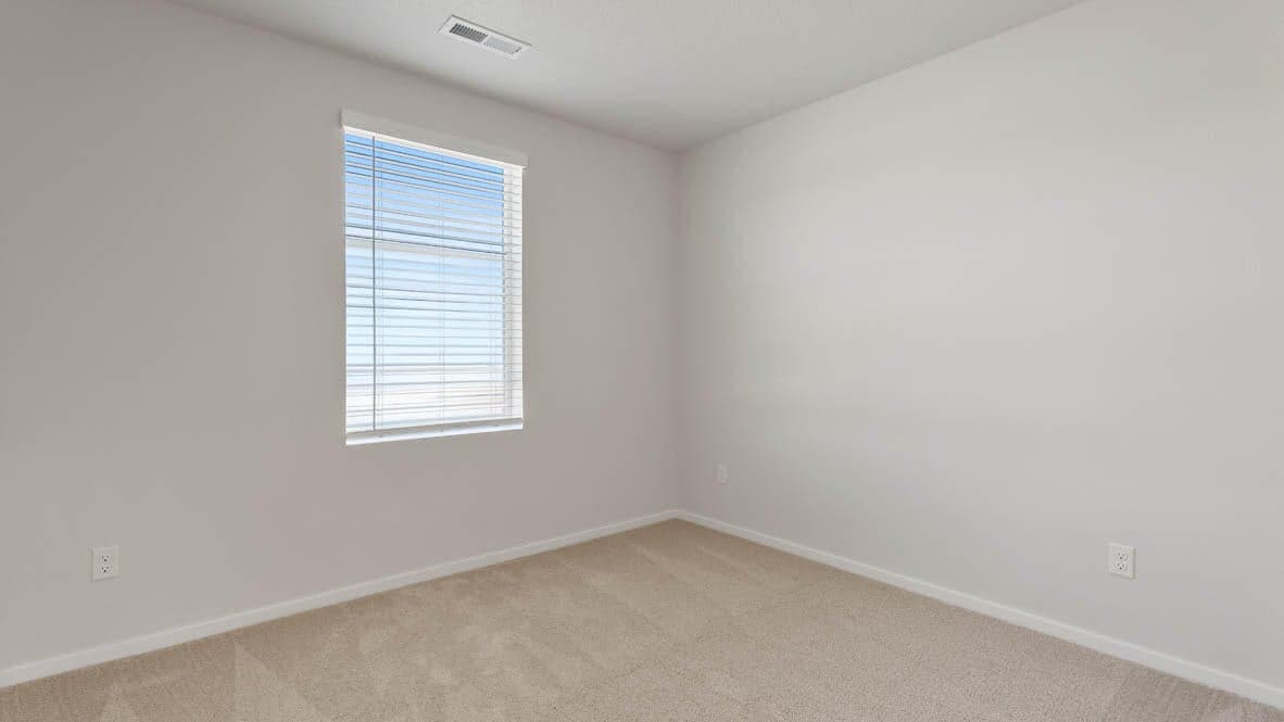 Photo of 61160 Splendor Lane 17 of 26