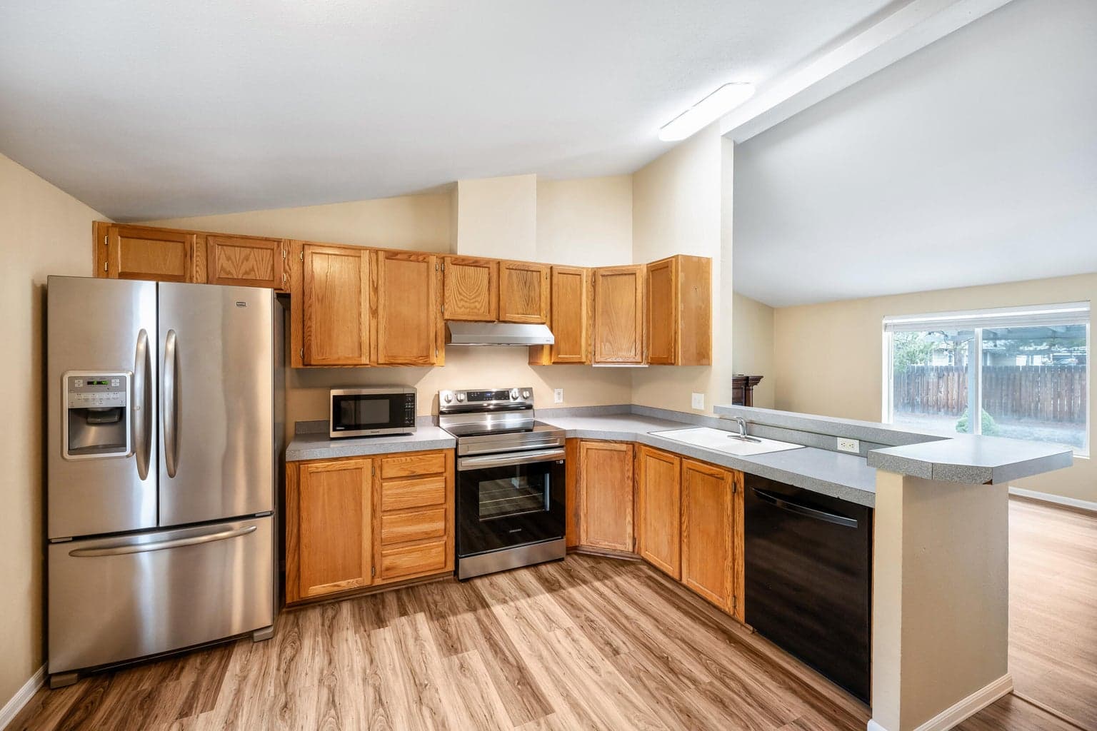 Photo of 16173 North Drive 7 of 26