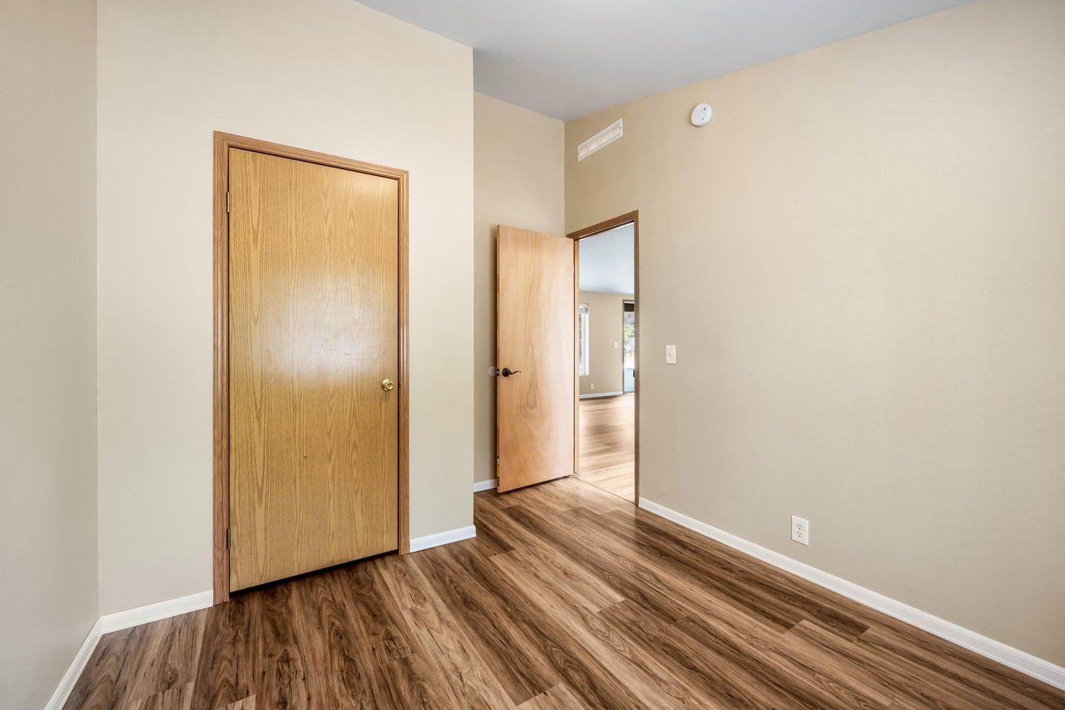 Photo of 16173 North Drive 19 of 26