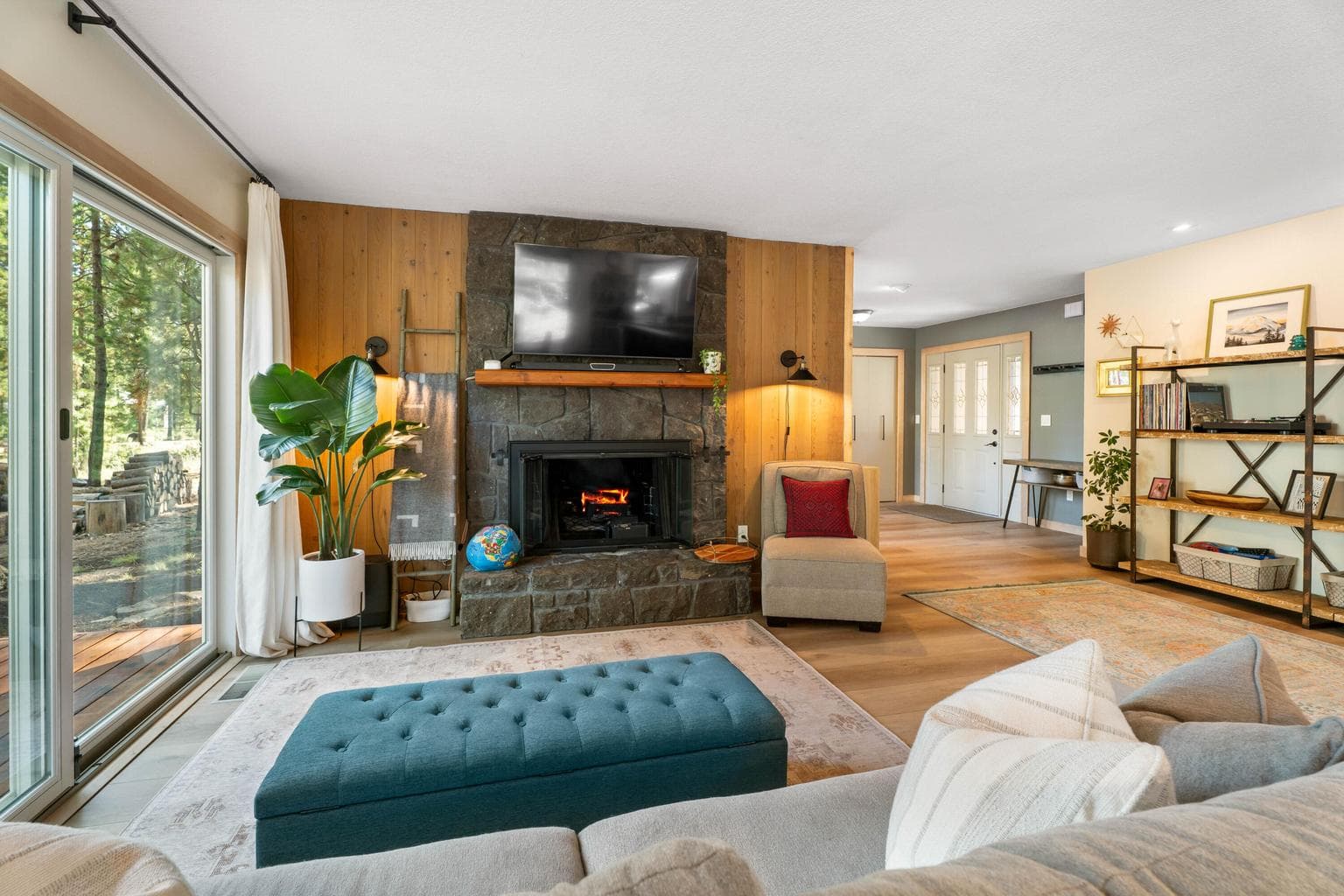 Photo of 57533 Tamarack Lane 2 of 27