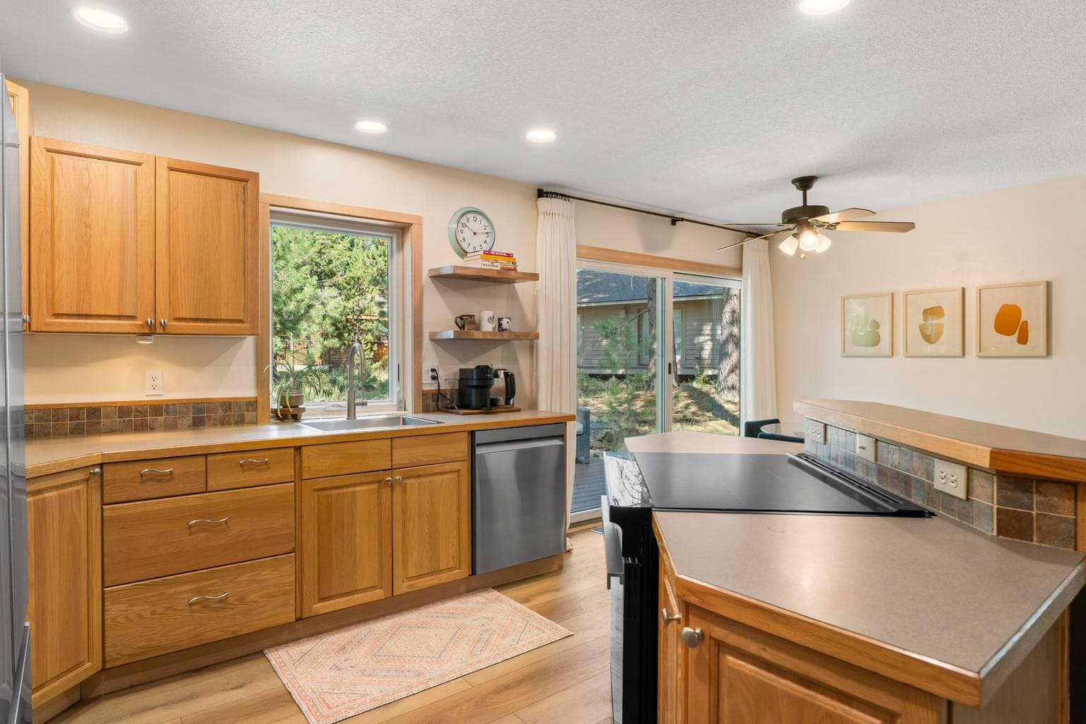 Photo of 57533 Tamarack Lane 8 of 27