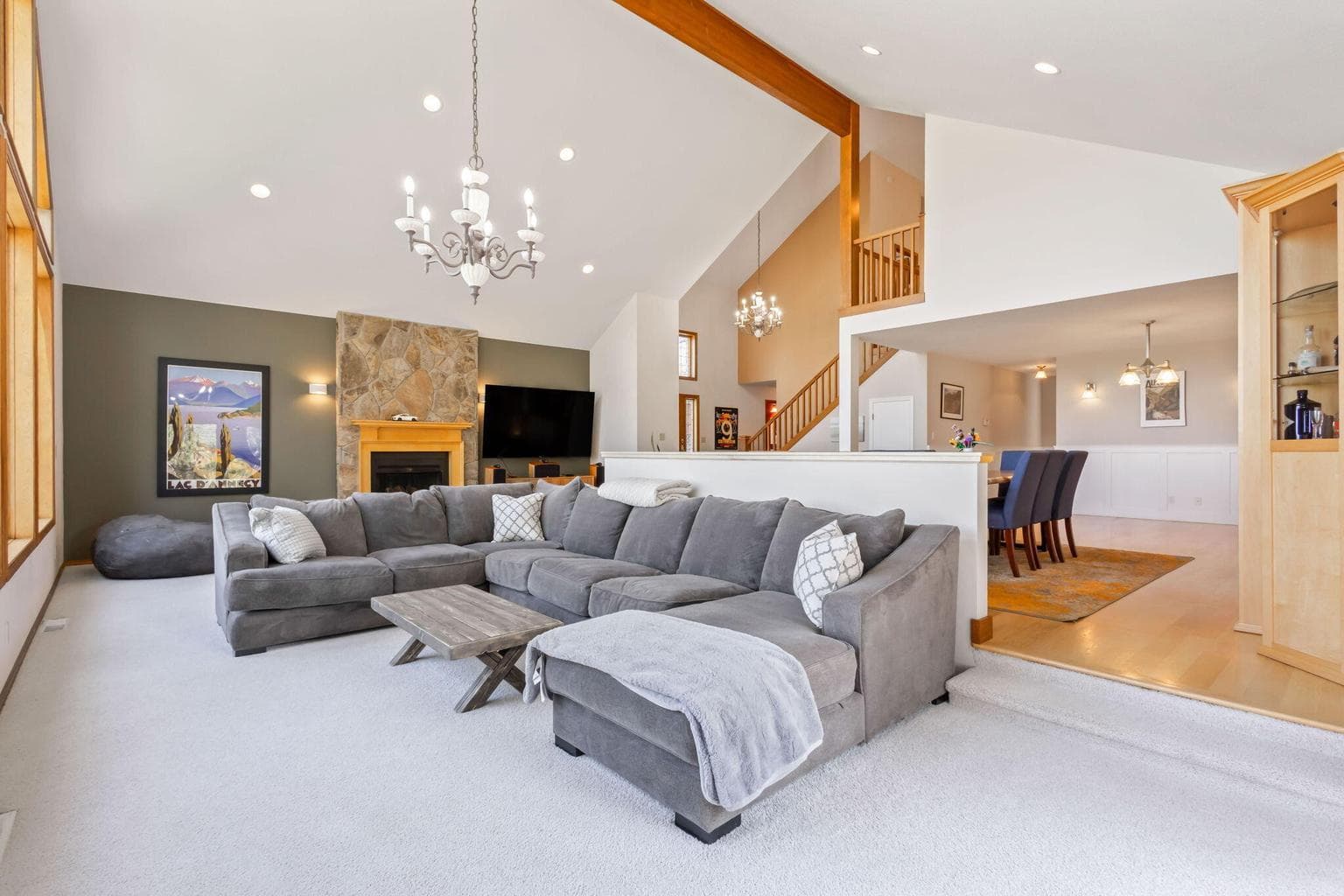 Photo of 21897 Obsidian Avenue 6 of 61