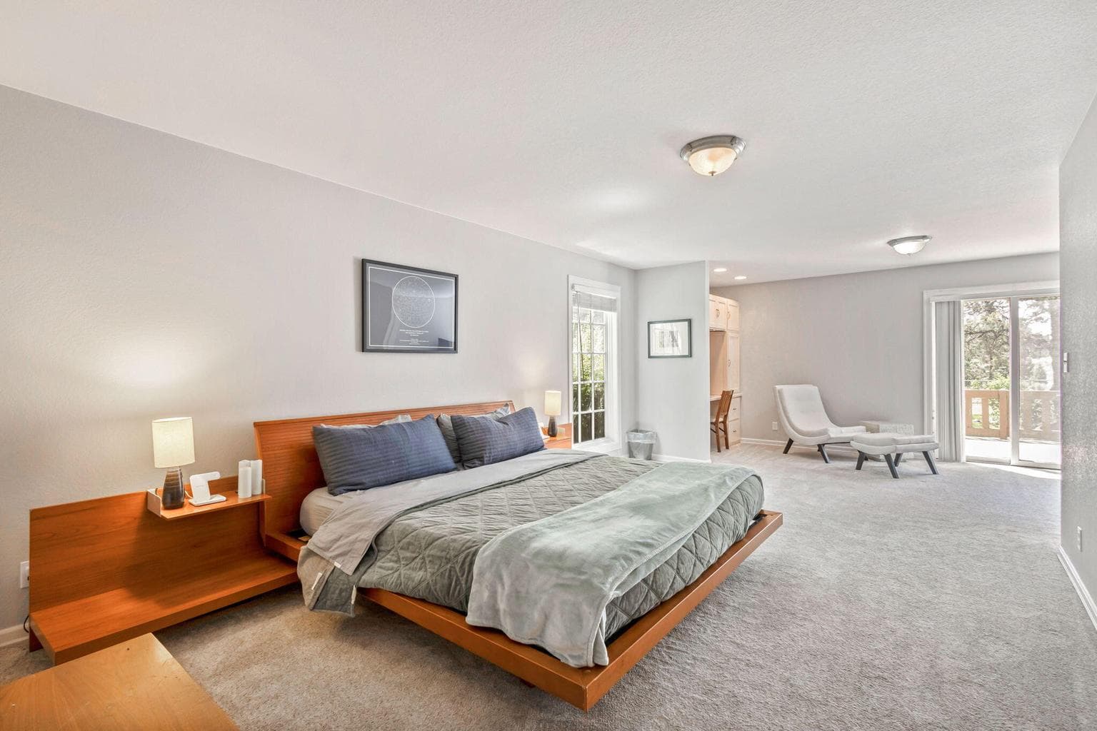Photo of 21897 Obsidian Avenue 12 of 61