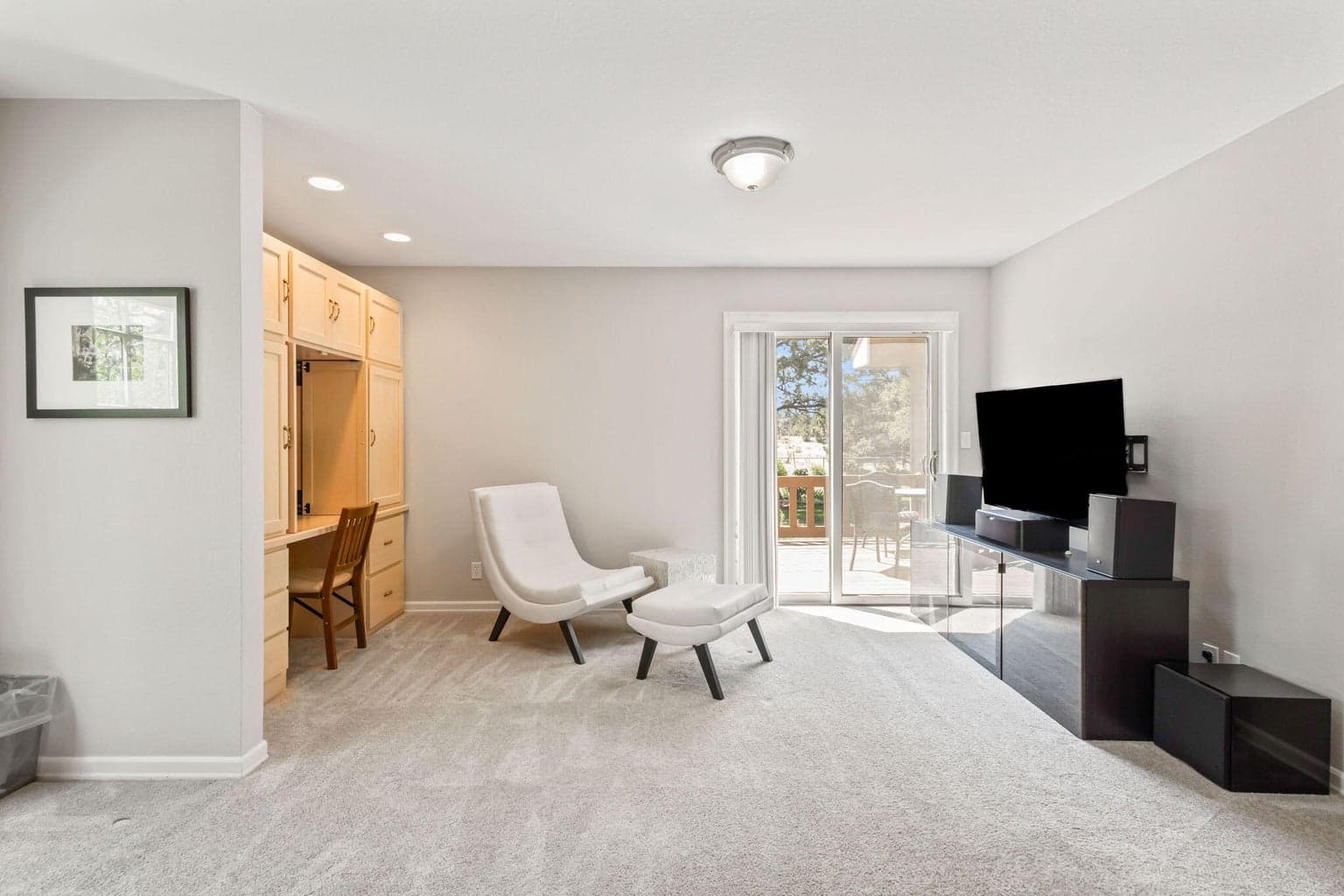Photo of 21897 Obsidian Avenue 13 of 61
