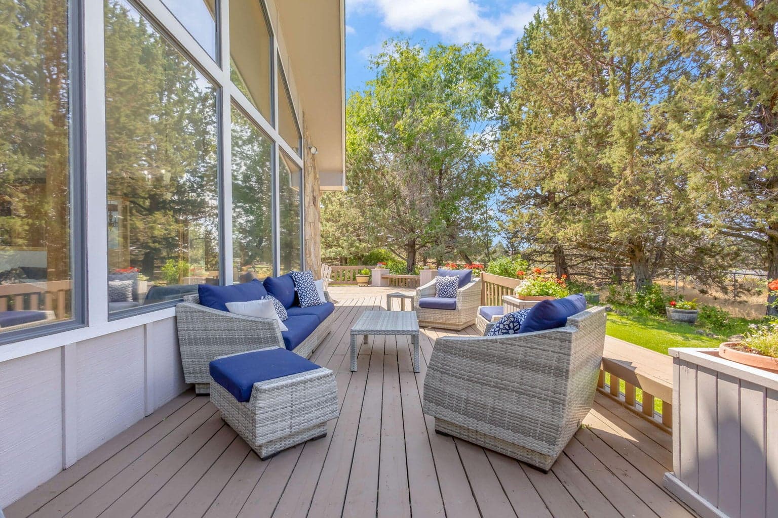 Photo of 21897 Obsidian Avenue 31 of 61