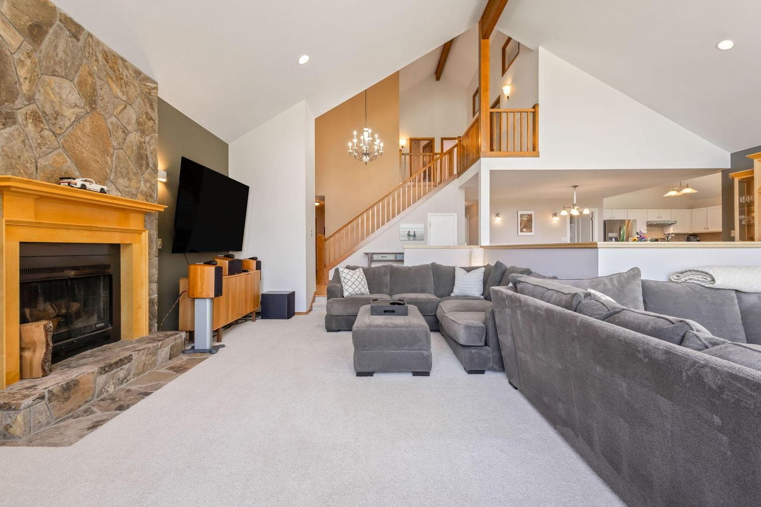 Photo of 21897 Obsidian Avenue 36 of 61