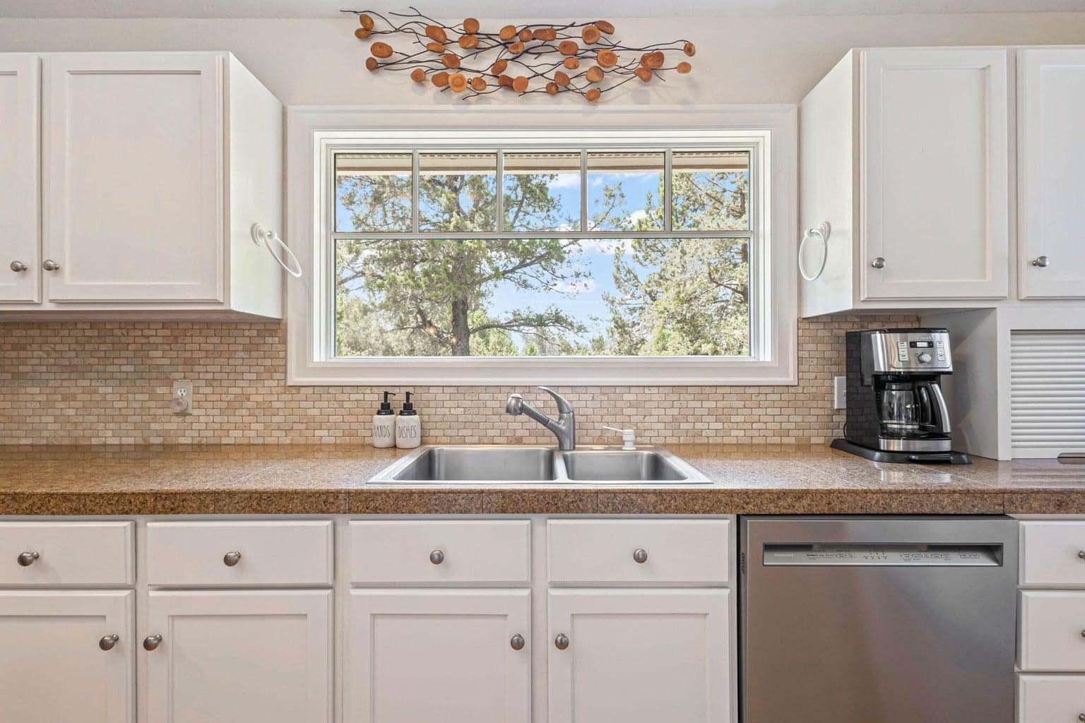 Photo of 21897 Obsidian Avenue 40 of 61