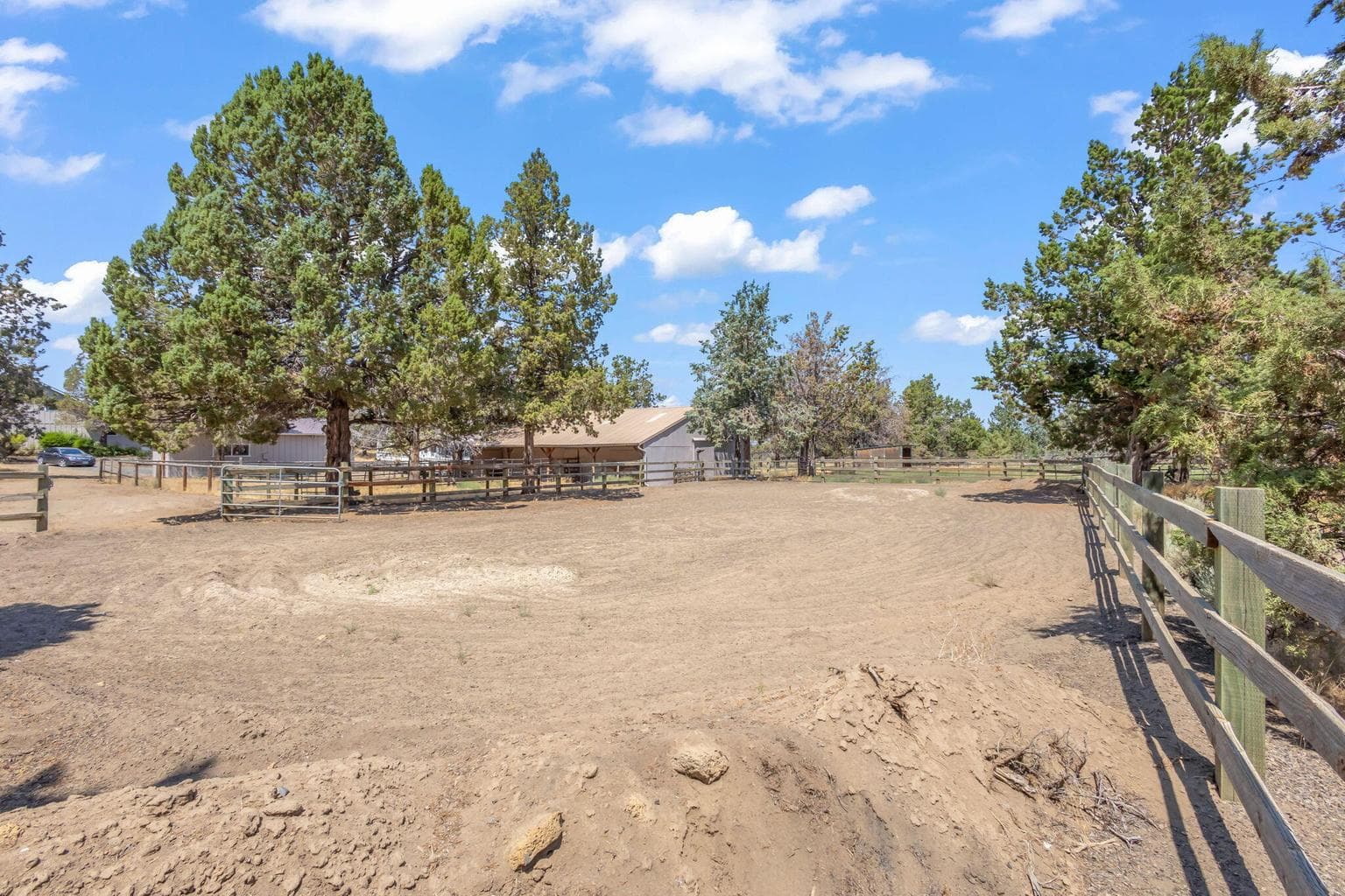 Photo of 21897 Obsidian Avenue 50 of 61