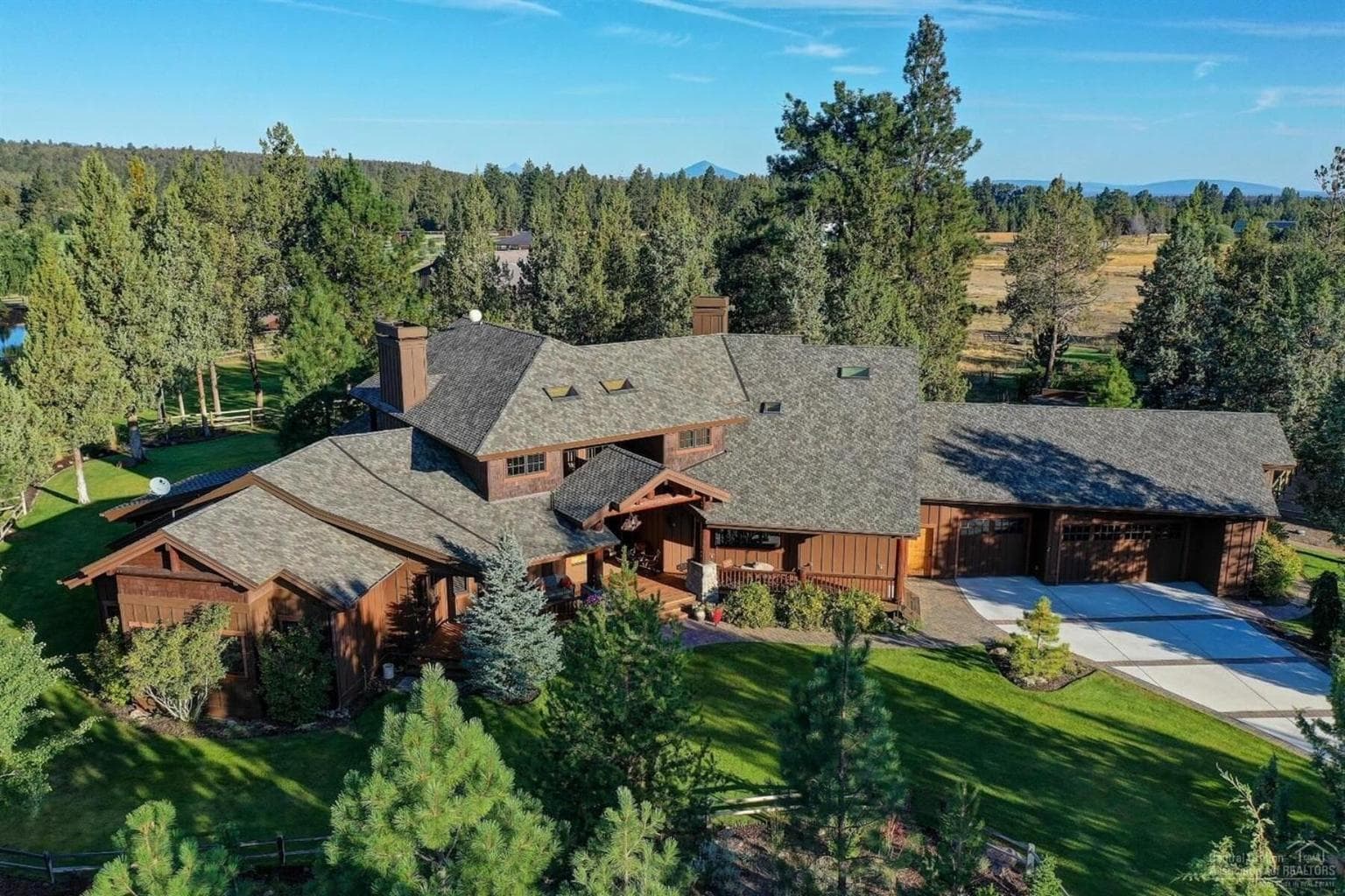 Photo of 18355 Pinehurst 2 of 56