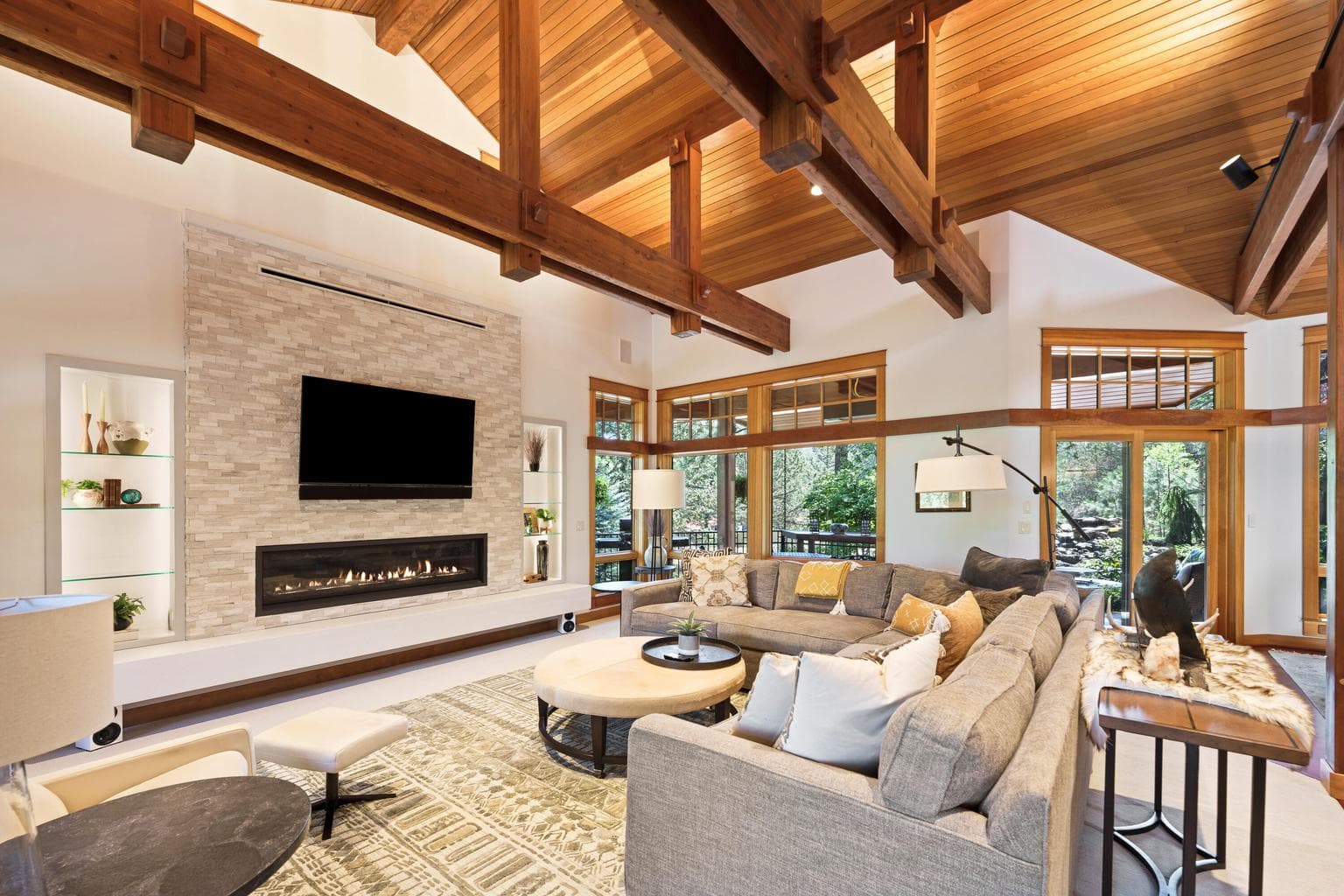 Photo of 2537 NW Champion Circle 13 of 81