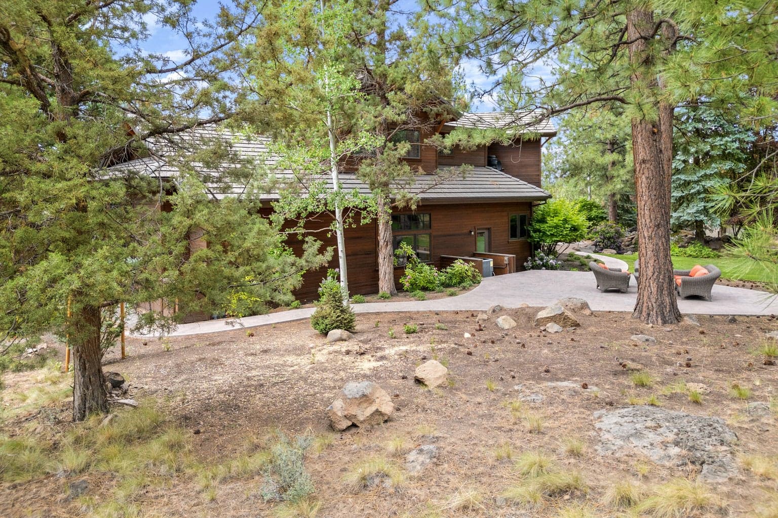 Photo of 2537 NW Champion Circle 73 of 81