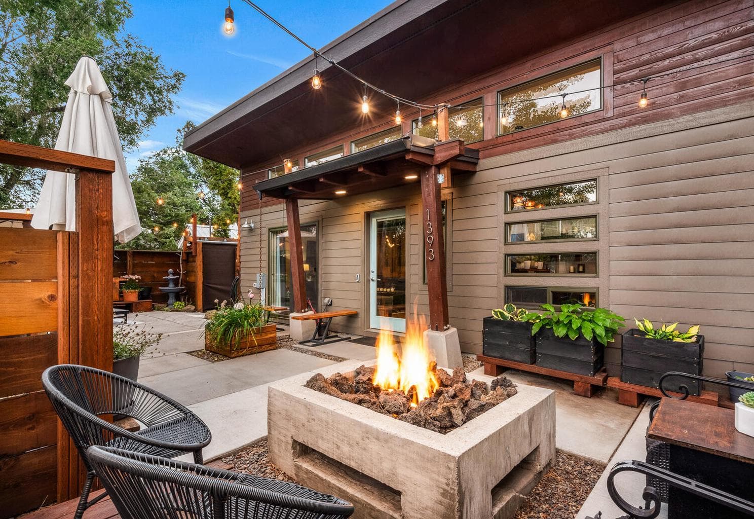 Photo of 1393 NW Newport Avenue 7 of 28