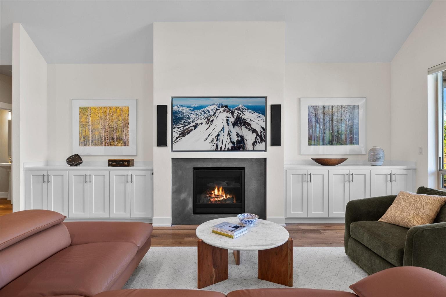 Gas fireplace