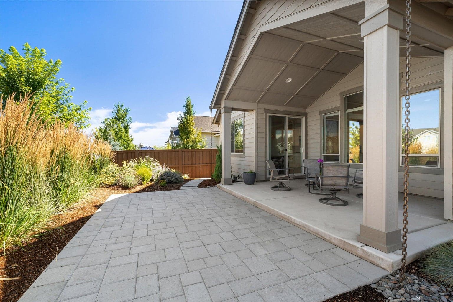 Photo of 3755 NE Oakside Loop 29 of 37