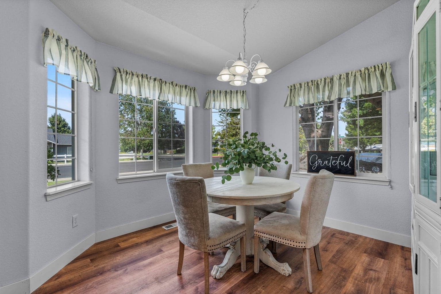 Photo of 2538 NW 15th Street 10 of 24