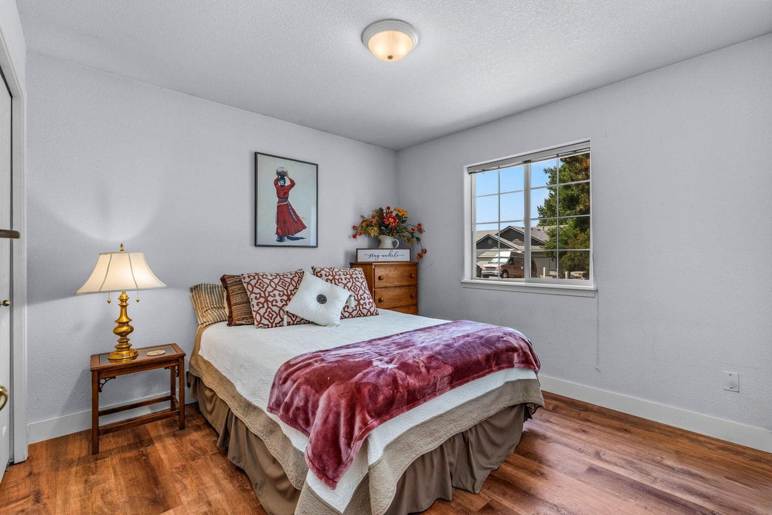 Photo of 2538 NW 15th Street 17 of 24
