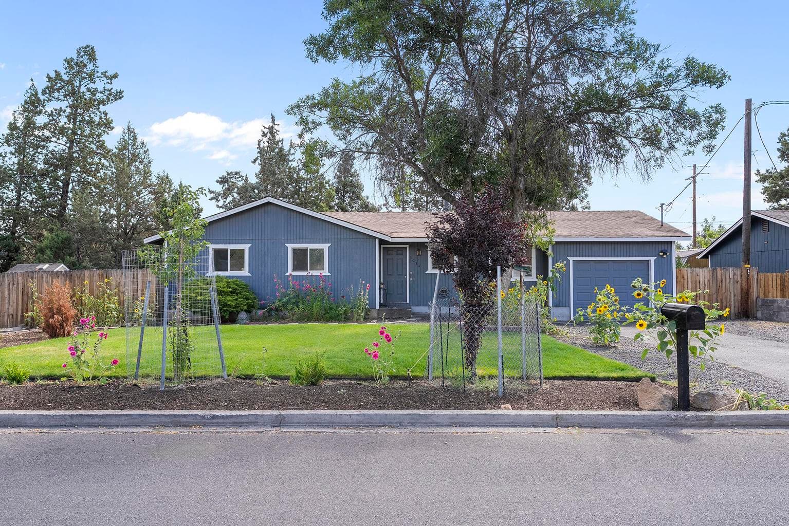 Photo of 3034 28th 1 of 29