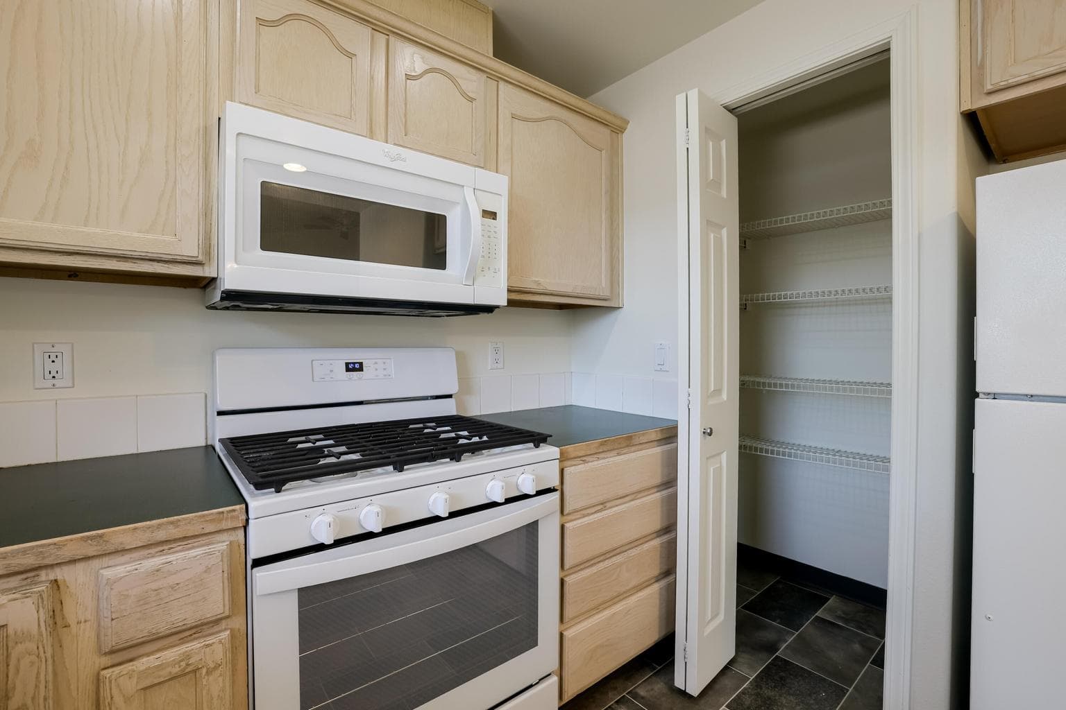 Photo of 2735 NE Faith Drive 12 of 41