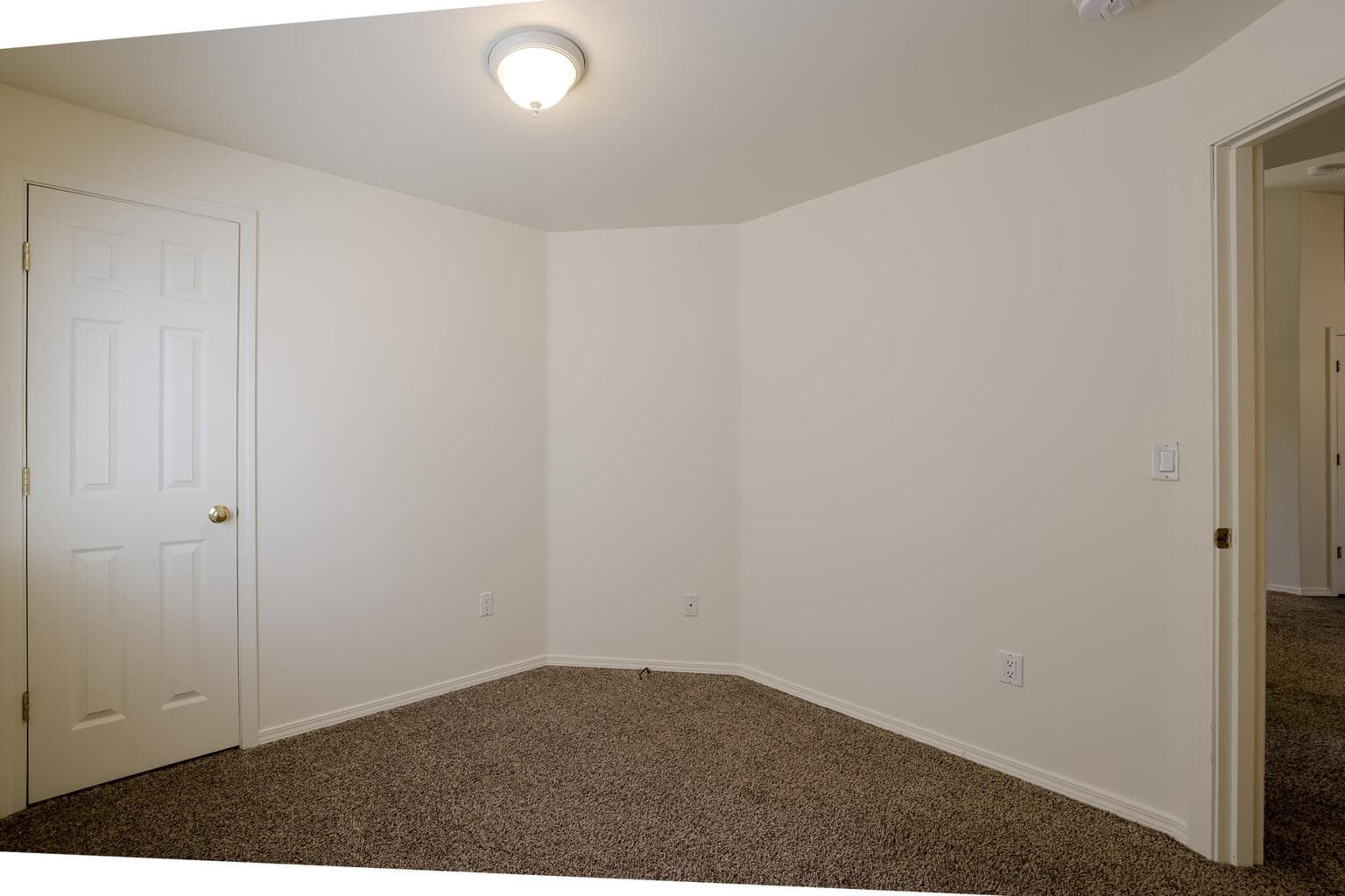 Photo of 2735 NE Faith Drive 20 of 41