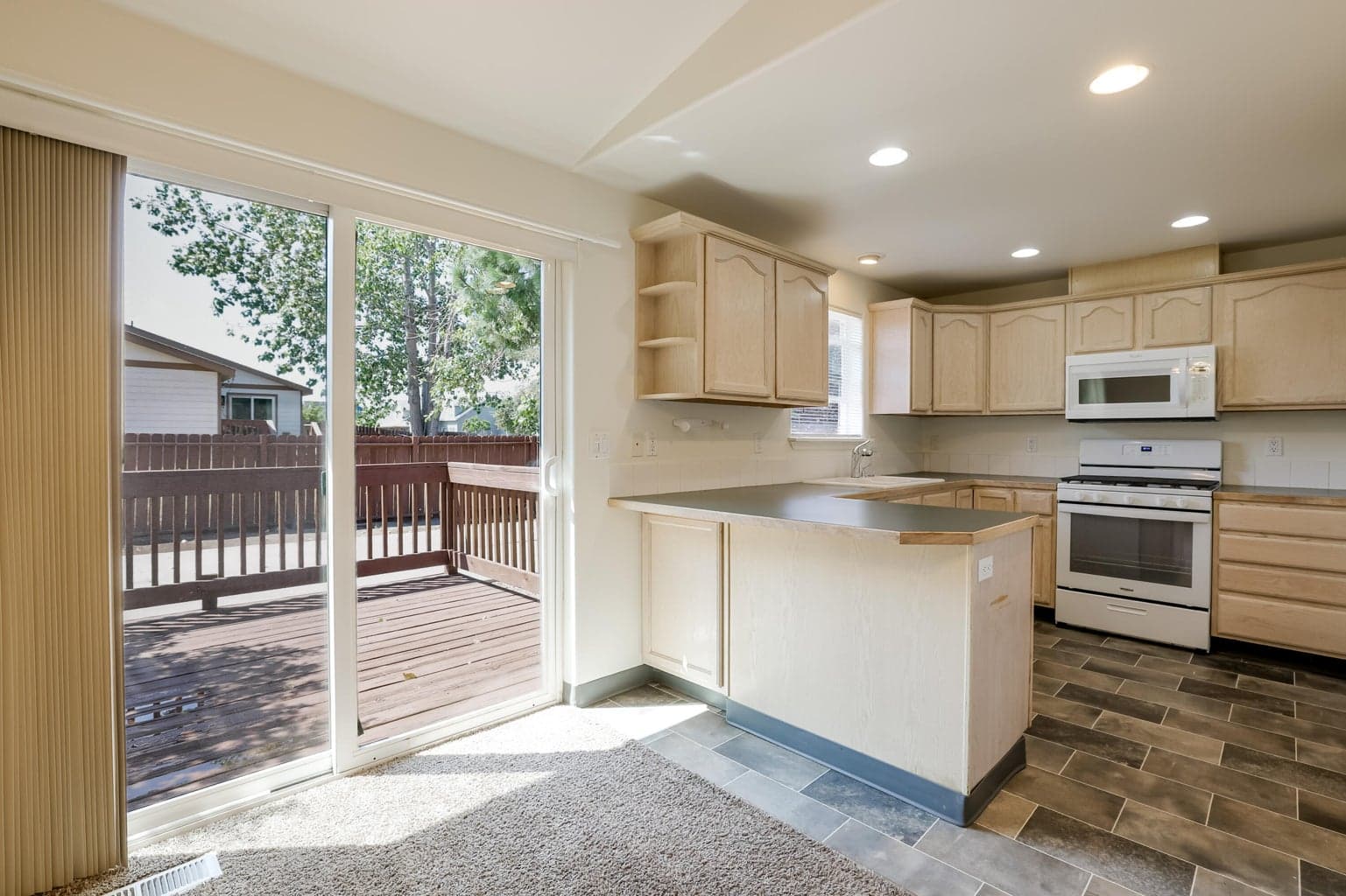 Photo of 2735 NE Faith Drive 13 of 41