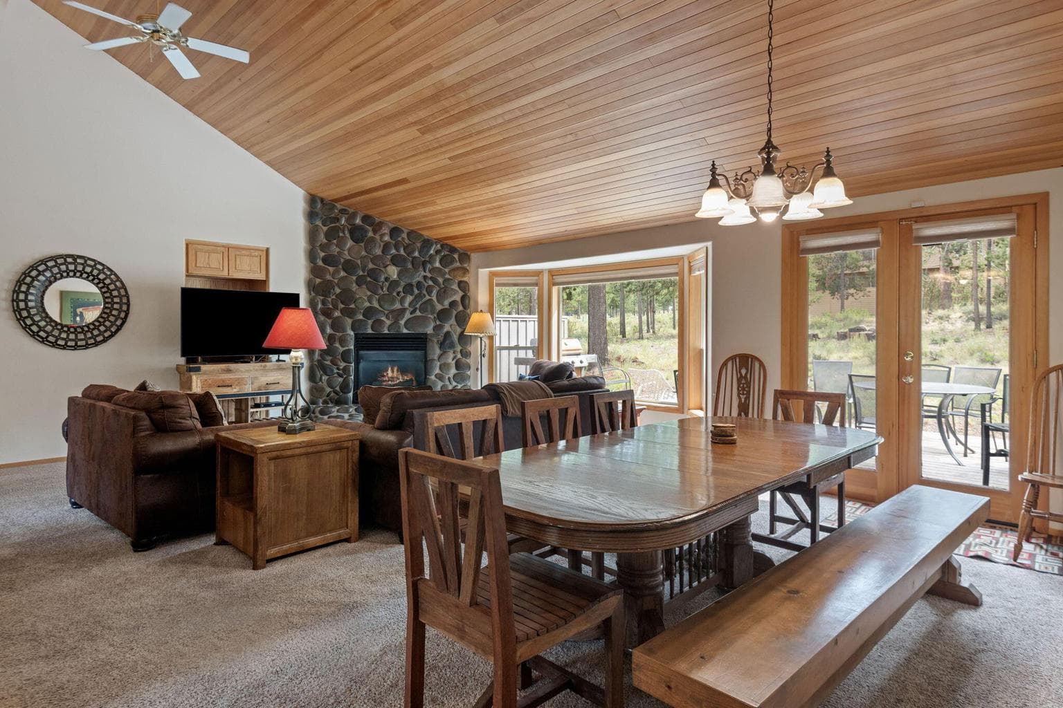 Photo of 57687 Filbert Lane 8 of 26