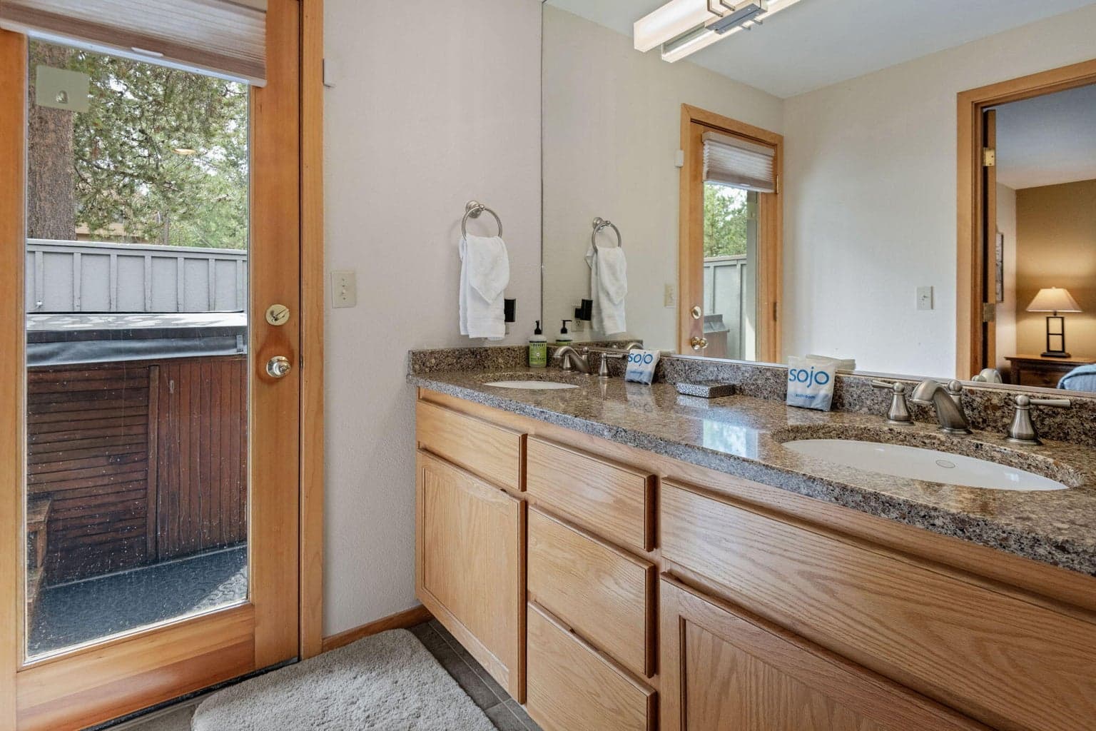 Photo of 57687 Filbert Lane 10 of 26