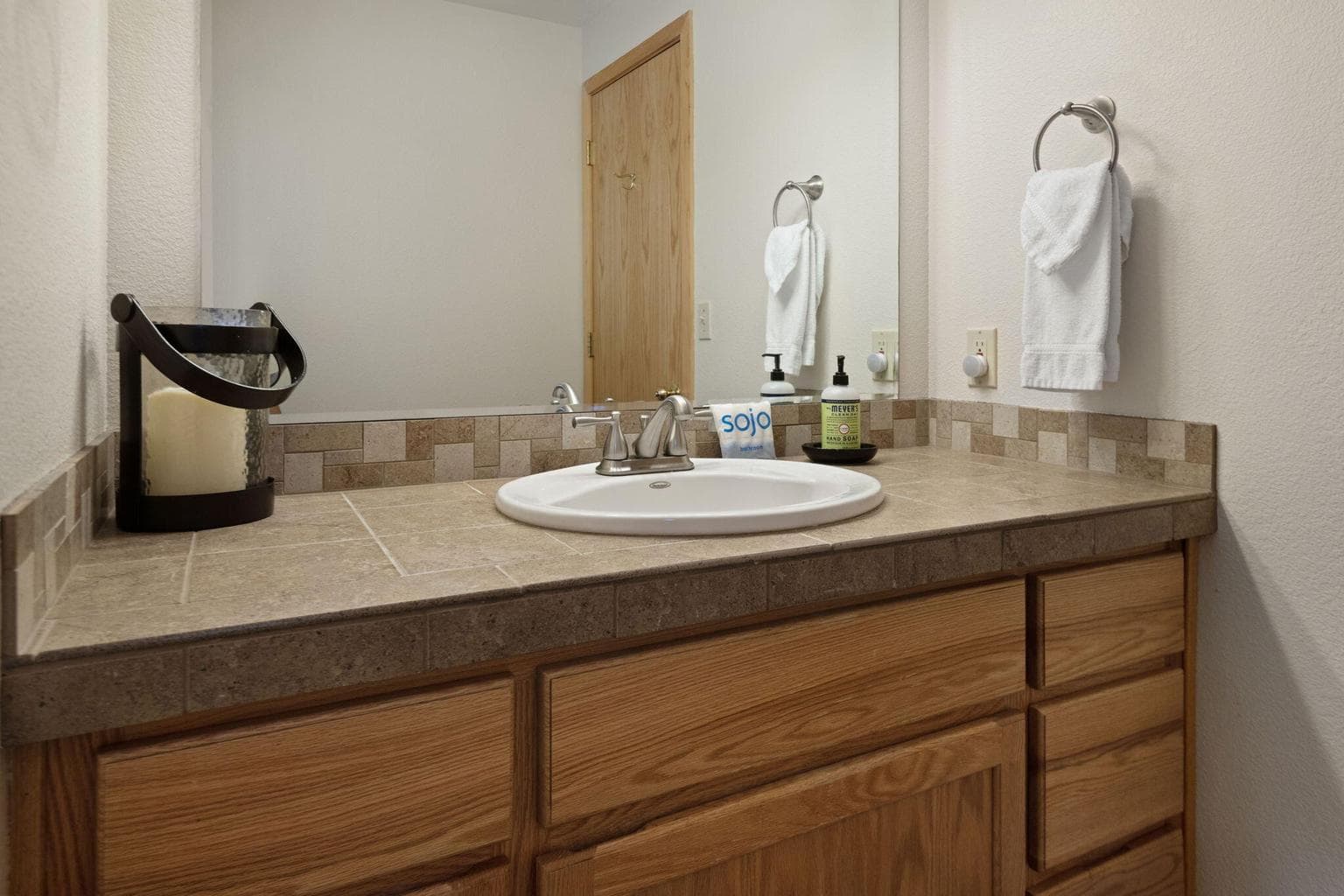 Photo of 57687 Filbert Lane 19 of 26
