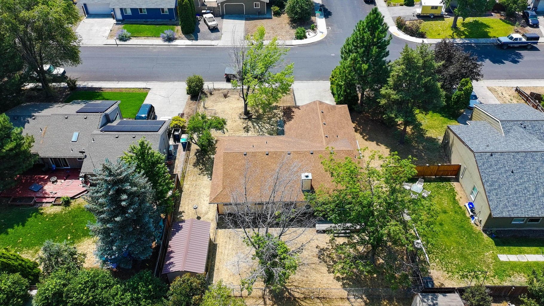 Photo of 2425 SW Glacier Avenue 27 of 27