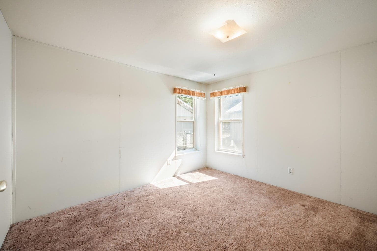 Guest Room 1