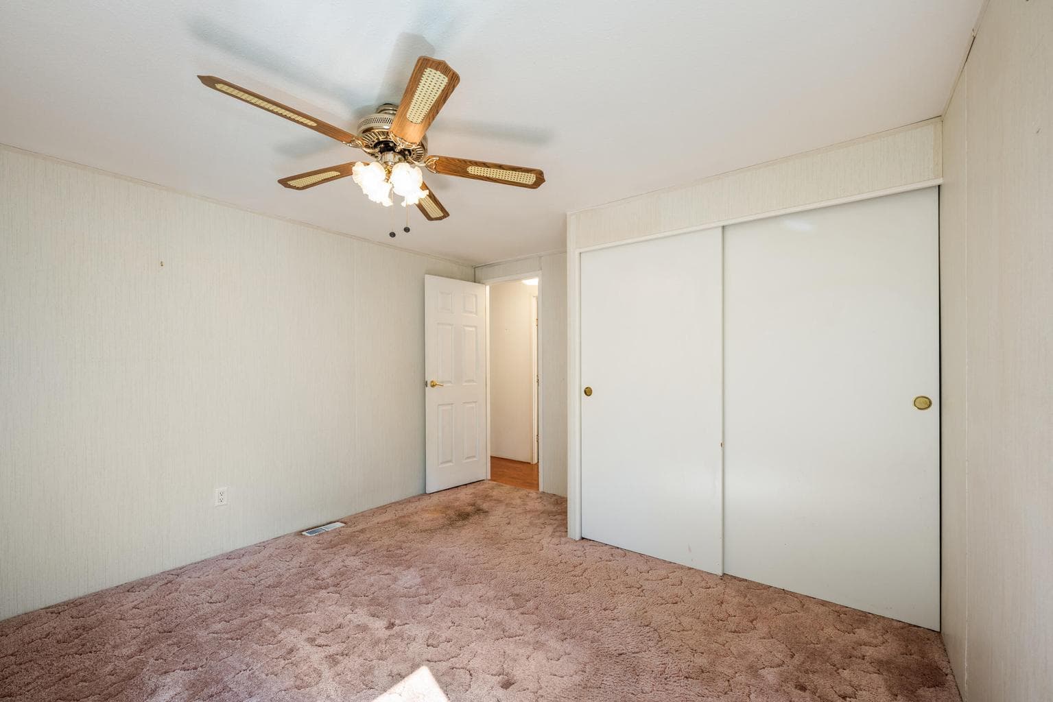 Guest Room 2