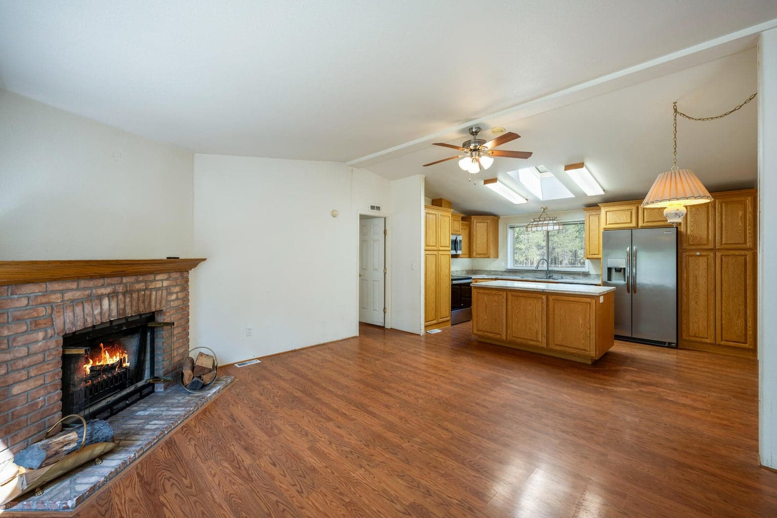 Photo of 153354 Hackamore Lane 15 of 37