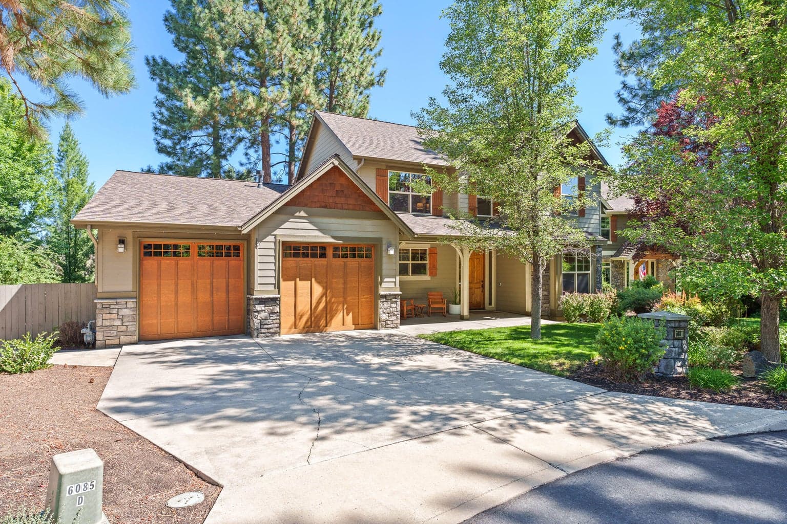 Photo of 60811 Goldenwood 4 of 51