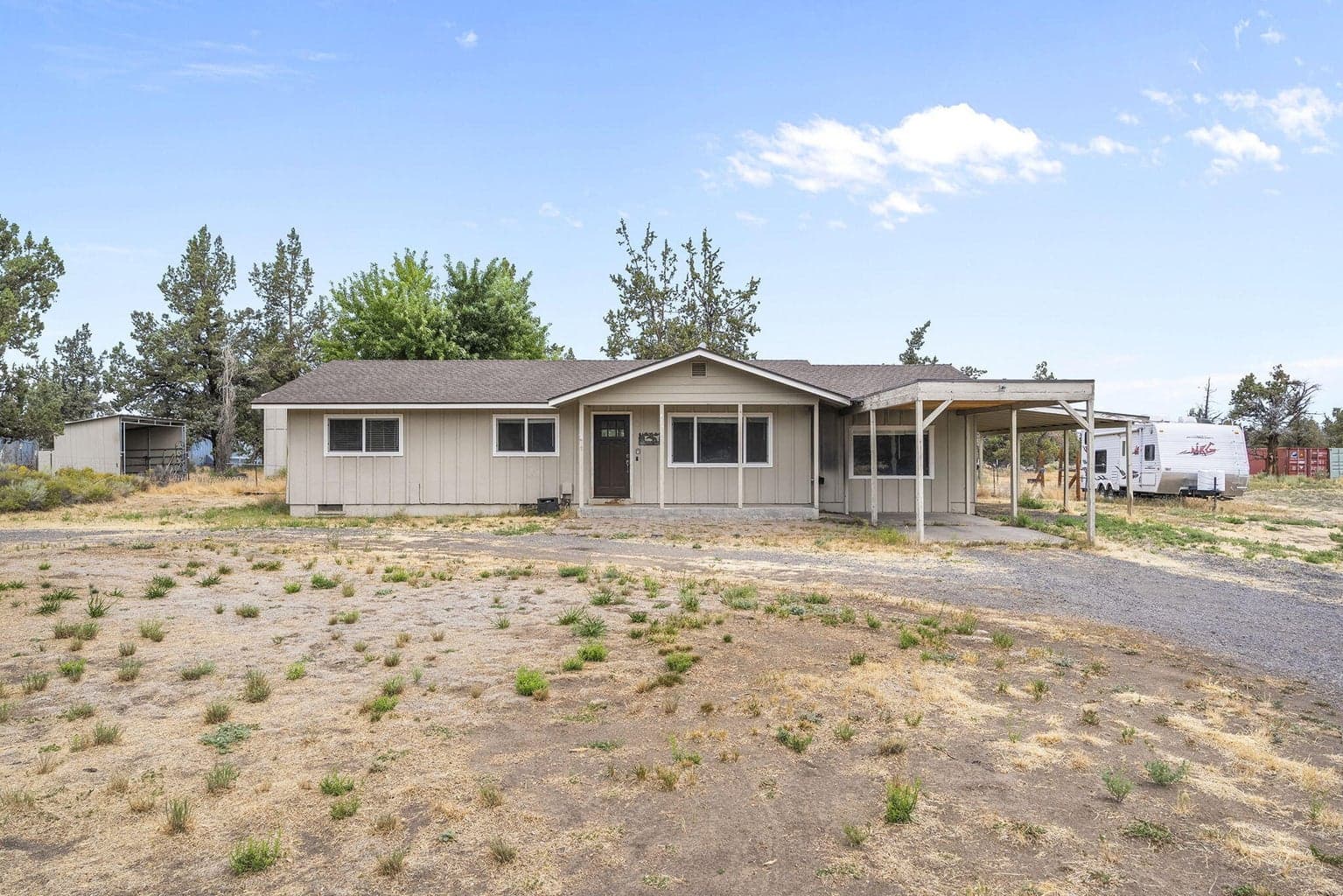 Photo of 22940 Lariat Lane 6 of 38