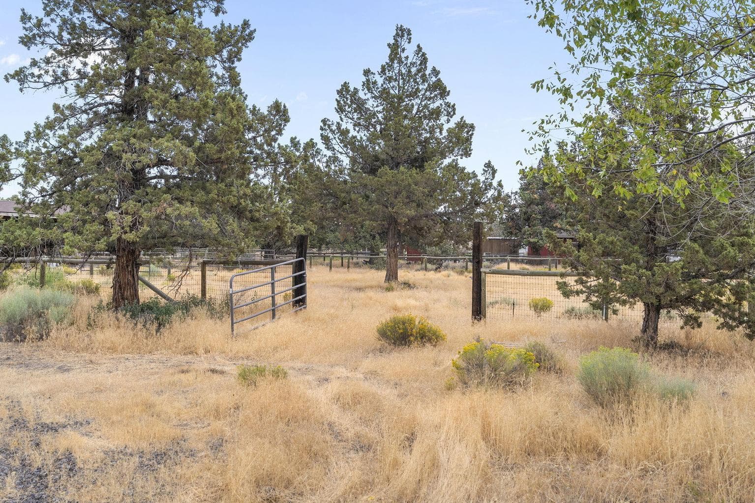 Photo of 22940 Lariat Lane 28 of 38