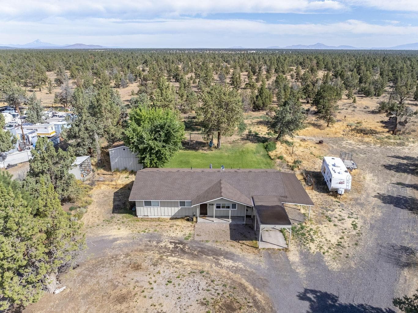 Photo of 22940 Lariat Lane 31 of 38