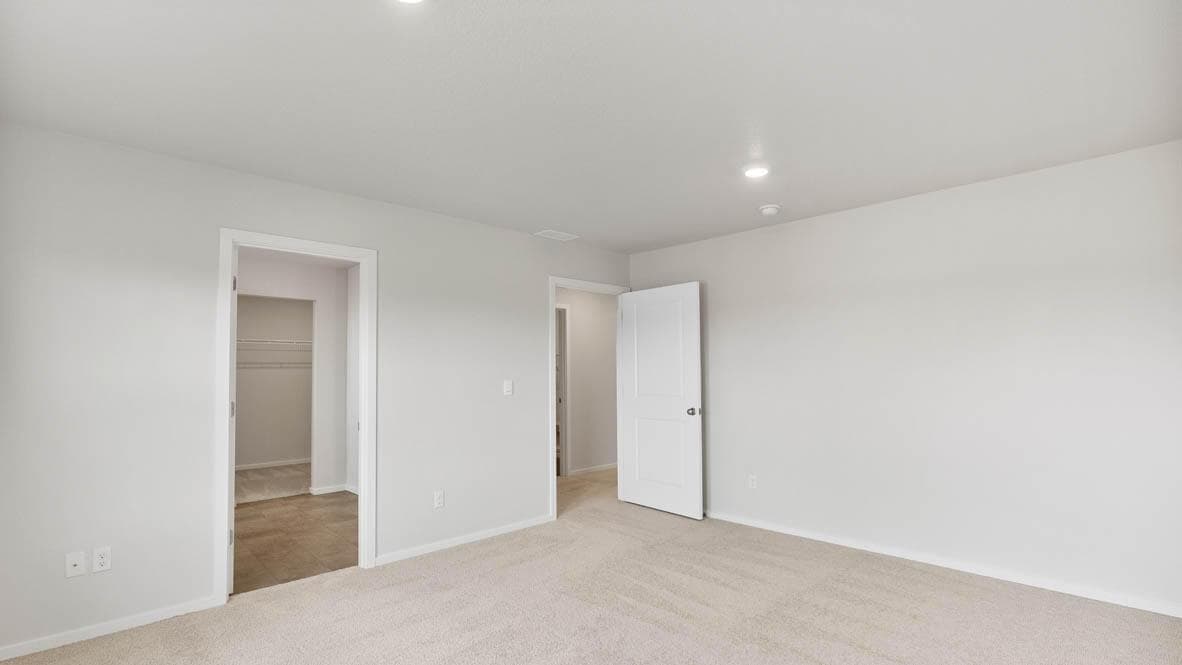 Photo of 61151 Splendor Lane 13 of 26