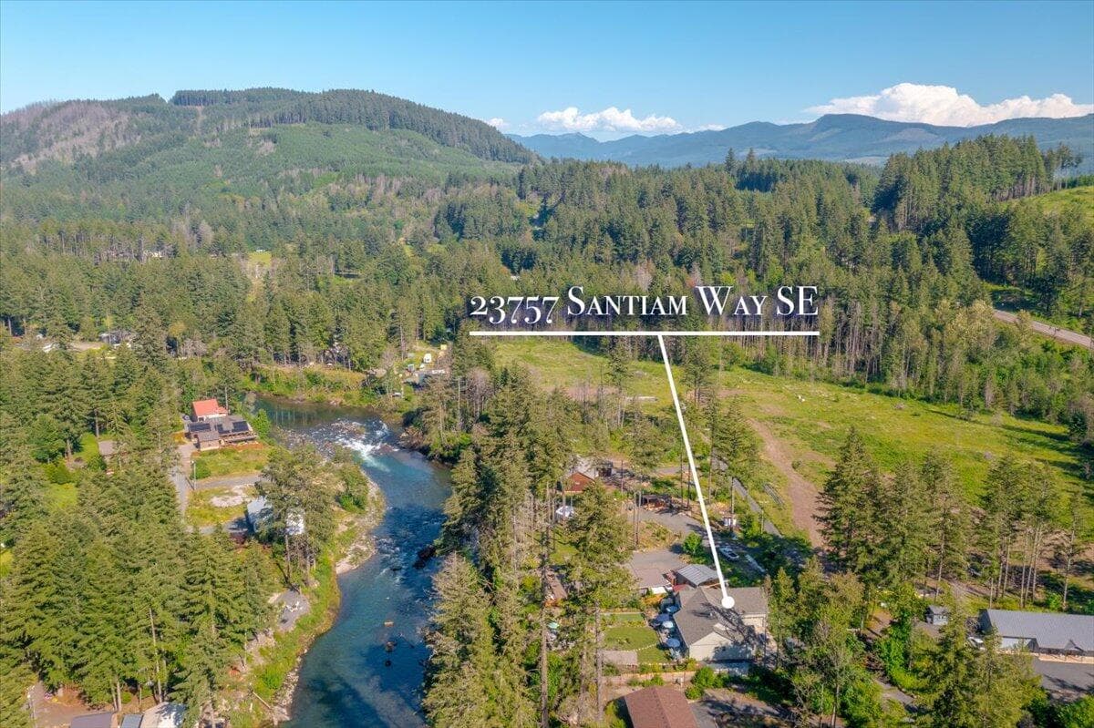 Photo of 23757 Santiam 2 of 48