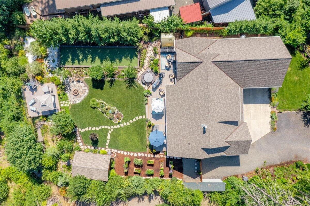 Photo of 23757 Santiam 4 of 48