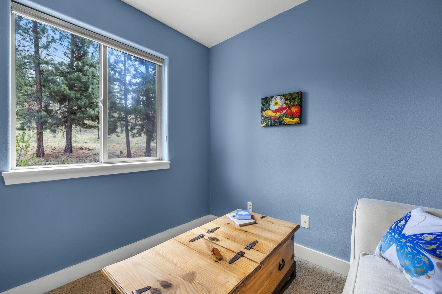Photo of 400 NW Flagline Drive 36 of 72