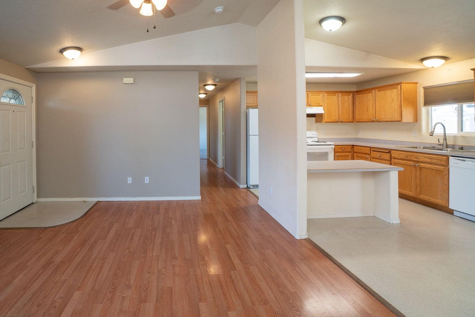 Photo of 2226 NE Cherry Loop 9 of 24